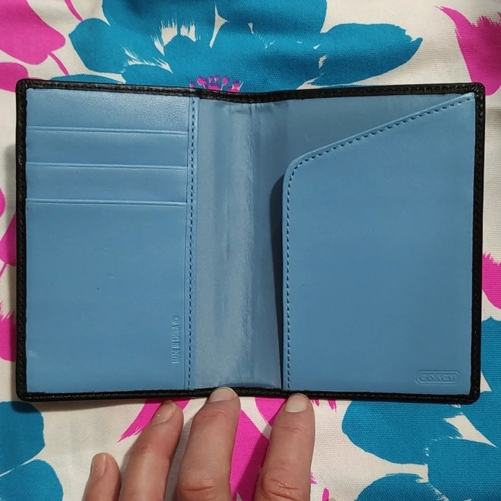 Coach wallet - Picture 3 of 9